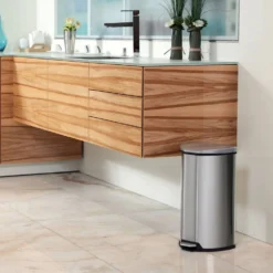 EKO Poubelle à Pédale Grace 35 L Argenté Mat -Karcher Soldes 6480d37a4d08d9.49283518