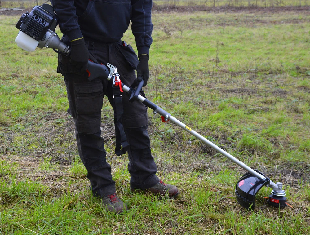 Outil Multifonctions 4 En 1 33cc - Elem Garden 3 Outil Multifonctions 4 En 1 33cc - Elem Garden – Image 3