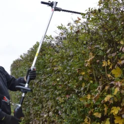 Outil Multi Fonctions 4 En 1 - 33cc + 40m De Fil -Karcher Soldes ff8debee2d82106d